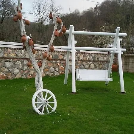 Country House *